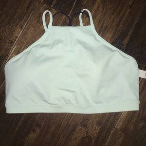 GapFit- sz XL Medium Support sports bra